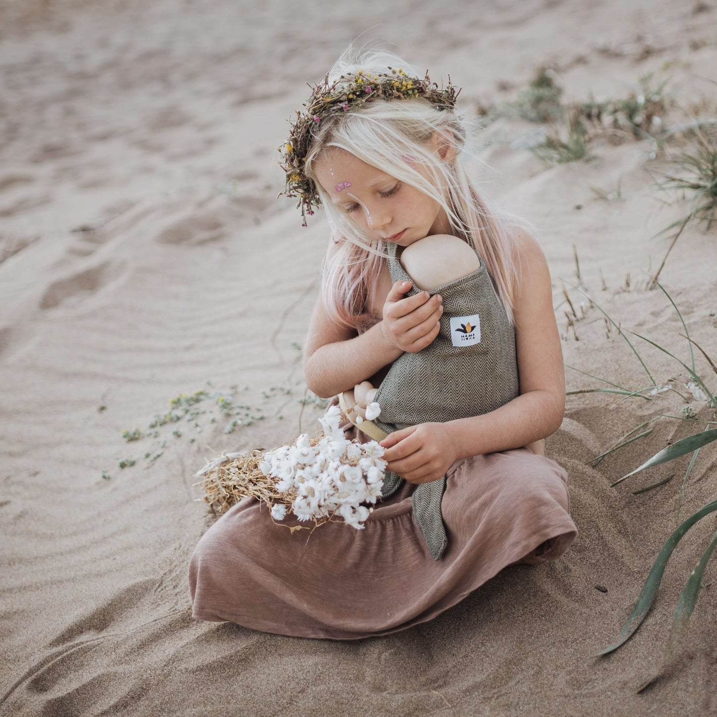 Doll Carrier Lilith